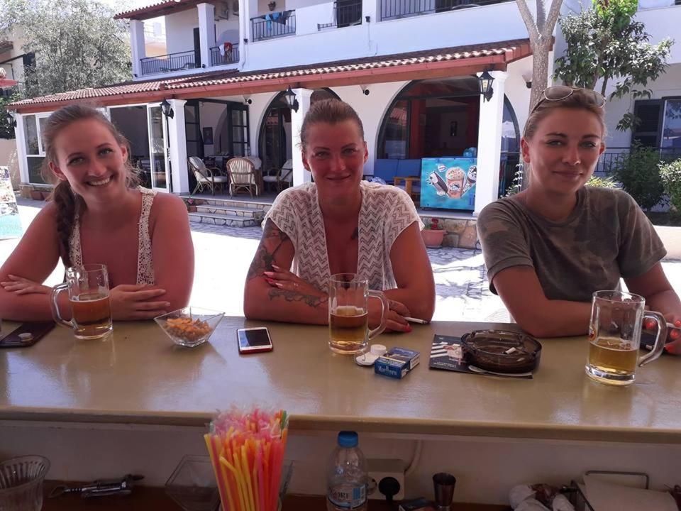 Akti Panela Beach Hotel Kavos Exterior photo